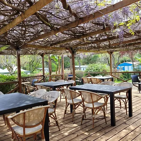 Отель Portes D'ariege 3*